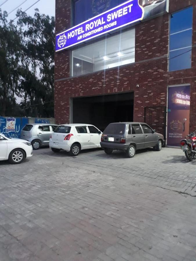 Hotel Royal Sweet Lahore Extérieur photo
